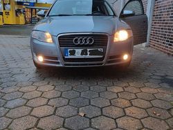 Grau Gebraucht 2007 Audi A4 Kombi | 3.000 € (Fairer Preis)