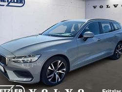 Vapour grey / metallic Gebraucht 2024 Volvo V60 Core Kombi | 43.850 € (Teuer)