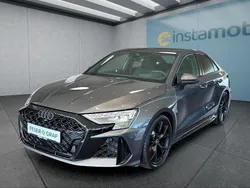 Grau Neu 2025 Audi RS3 Kleinwagen | 72.049 €