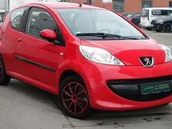Rot Gebraucht 2006 Peugeot 107 Filou Kleinwagen | 1.990 € (Fairer Preis)