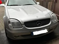 Silber Gebraucht 2002 Mercedes SLK230 Cabrio | 7.950 € (Etwas zu teuer)
