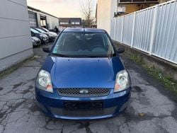 Blau Gebraucht 2007 Ford Fiesta Style Kleinwagen | 1.300 € (Guter Preis)