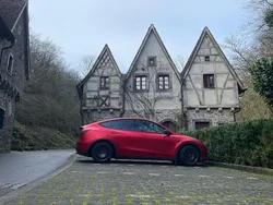 Schwarz Gebraucht 2022 Tesla Model Y Performance SUV | 43.900 €