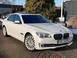 Weiß Gebraucht 2014 BMW 740 Sport Line Limousine | 16.499 € (Fairer Preis)