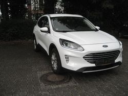 Weiß Gebraucht 2023 Ford Kuga Titanium SUV | 20.900 € (Guter Preis)