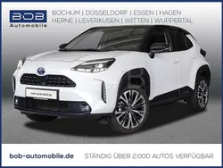 Weiß Gebraucht 2023 Toyota Yaris Cross Elegant SUV | 26.750 € (Fairer Preis)