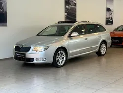 Silber Gebraucht 2011 Skoda Superb Elegance Kombi | 6.980 € (Guter Preis)