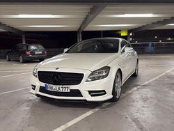 Weiß Gebraucht 2012 Mercedes CLS350 Limousine | 20.000 € (Etwas zu teuer)