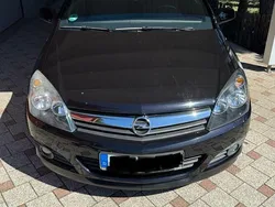 Schwarz Gebraucht 2006 Opel Astra GTC Edition+ Coupé | 3.700 € (Fairer Preis)