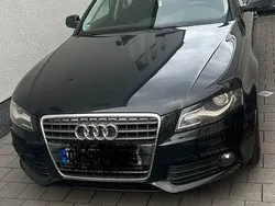 Schwarz Gebraucht 2011 Audi A4 Attraction Kombi | 6.095 € (Guter Preis)