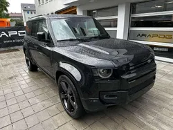 Santorini black Neu 2025 Land Rover Defender HSE Dynamic SUV | 115.900 €