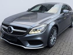 Grau Gebraucht 2018 Mercedes CLS220 Shooting Brake AMG line Kombi | 23.900 €