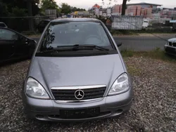Grau Gebraucht 1999 Mercedes A140 Elegance Kleinwagen | 1.850 € (Fairer Preis)