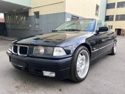 Schwarz Gebraucht 1995 BMW 328 Cabriolet Cabrio | 8.900 €