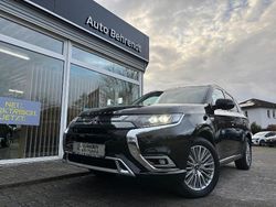 Schwarz Gebraucht 2018 Mitsubishi Outlander P-HEV Intro Edition SUV | 24.690 € (Fairer Preis)