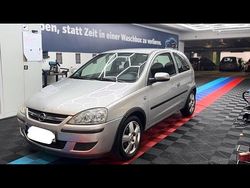 Silber Gebraucht 2004 Opel Corsa Coupé | 1.200 € (Fairer Preis)
