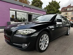 Grau Gebraucht 2011 BMW 530 Sport Line Kombi | 11.990 €