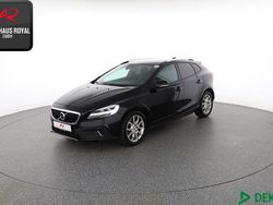 Onyx black Gebraucht 2017 Volvo V40 CC Plus Kombi | 18.880 € (Fairer Preis)
