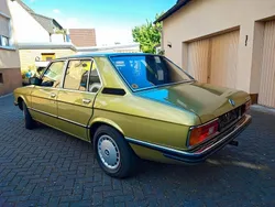 Grün Gebraucht 1982 BMW 520 Limousine | 5.700 €