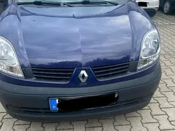 Blau Gebraucht 2010 Renault Kangoo Van / Kleinbus | 3.500 €