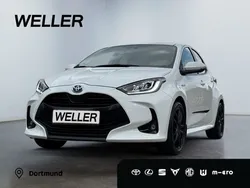 Weiss Gebraucht 2020 Toyota Yaris Hybrid Club Kleinwagen | 19.290 € (Etwas zu teuer)
