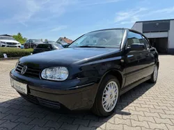 Schwarz Gebraucht 1998 VW Golf Cabriolet Highline Cabrio | 3.990 € (Teuer)