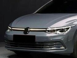 Grau Gebraucht 2024 VW Golf VIII Style Limousine | 29.875 € (Etwas zu teuer)