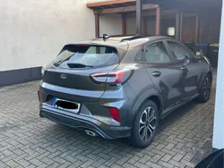 Grau Gebraucht 2020 Ford Puma ST-Line SUV | 15.700 € (Guter Preis)
