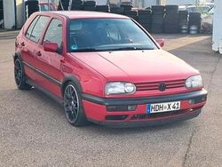 Rot Gebraucht 1995 VW Golf III GTI Kleinwagen | 4.899 €