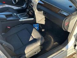 Silber Gebraucht 2010 Mercedes E250 Elegance Limousine | 5.500 € (Fairer Preis)