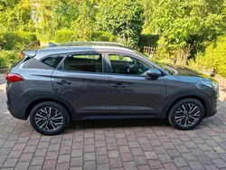 Grau Gebraucht 2019 Hyundai Tucson Advantage SUV | 17.899 € (Guter Preis)