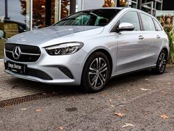 Lack hightechsilber Gebraucht 2024 Mercedes B200 Progressive Van / Kleinbus | 32.900 € (Fairer Preis)