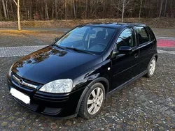 Schwarz Gebraucht 2006 Opel Corsa Limousine | 650 € (Superpreis)