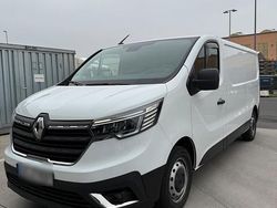 Weiß Gebraucht 2022 Renault Traffic Limousine | 15.470 €