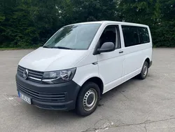 Weiß Gebraucht 2016 VW T6 Van | 18.700 €