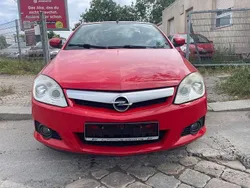 Rot Gebraucht 2004 Opel Tigra Enjoy Cabrio | 990 € (Superpreis)
