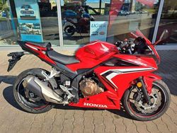 Rot Gebraucht 2019 Honda e Kleinwagen | 4.980 €