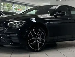Obsidianschwarz Gebraucht 2022 Mercedes E300 AMG Limousine | 42.680 € (Fairer Preis)