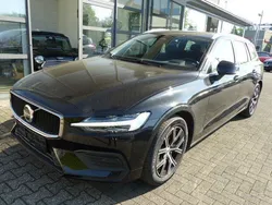 Onyx black Gebraucht 2022 Volvo V60 Core Kombi | 29.990 € (Guter Preis)