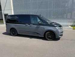 Grau Gebraucht 2023 VW T7 Edition Van | 55.900 € (Fairer Preis)