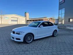 Weiß Gebraucht 2009 BMW 125 Coupé M Sport Coupé | 22.999 €