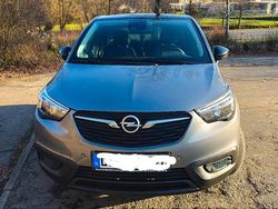 Grau Gebraucht 2018 Opel Crossland X SUV | 9.500 € (Superpreis)