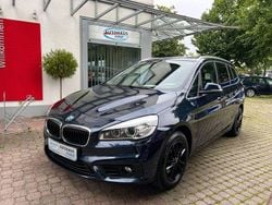 Blau Gebraucht 2017 BMW 218 Gran Tourer Advantage Van / Kleinbus | 12.700 € (Fairer Preis)