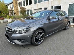 Grau Gebraucht 2013 Mercedes A180 Style Limousine | 9.650 € (Fairer Preis)