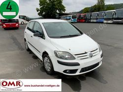 Weiß Gebraucht 2008 VW Golf Plus Trendline Van / Kleinbus | 4.641 €