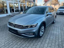 Silber Gebraucht 2020 VW Passat Alltrack Kombi | 28.690 € (Fairer Preis)