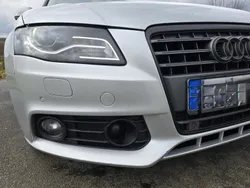 Silber Gebraucht 2009 Audi A4 Ambiente Limousine | 5.400 € (Superpreis)