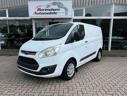 Weiß Gebraucht 2017 Ford Transit Custom Trend Van / Kleinbus | 14.900 € (Superpreis)