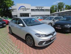 Silber Gebraucht 2024 VW Polo Life Limousine | 20.999 € (Etwas zu teuer)
