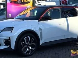 Weiß Gebraucht 2025 Renault R5 Komfort Kleinwagen | 32.800 € (Teuer)